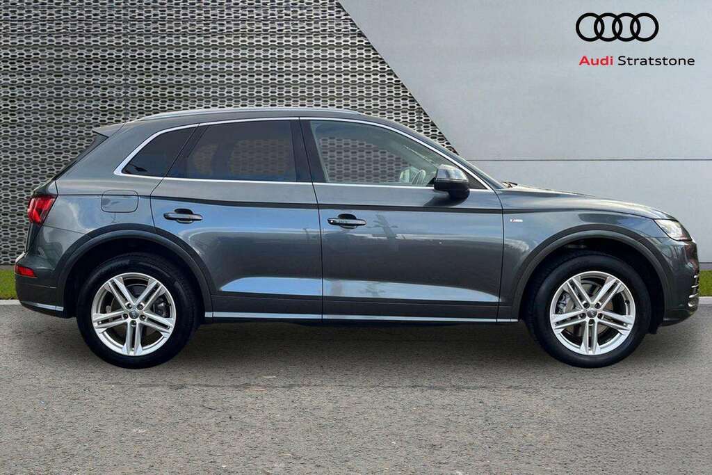Audi Q5 40 Tdi Quattro S Line S Tronic 2019 Grey #4