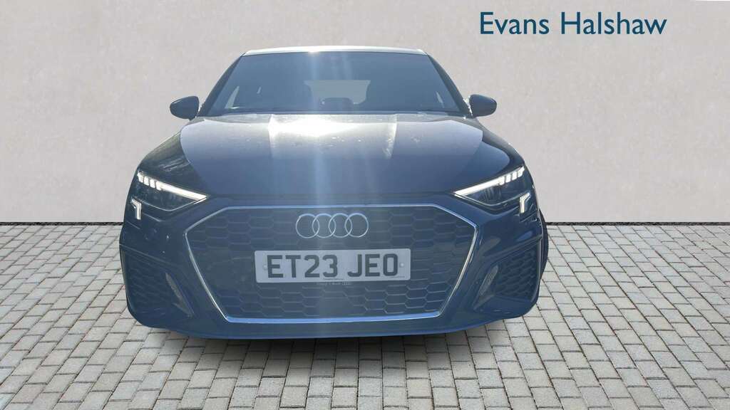 Audi A3 30 Tfsi S Line S Tronic 2023 Blue #3