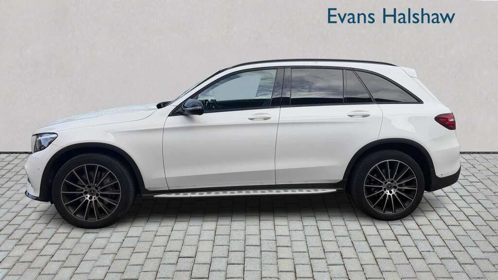 Mercedes-Benz GLC Class 220D 4Matic Amg Night Edition 9G-tronic 2019 White #3