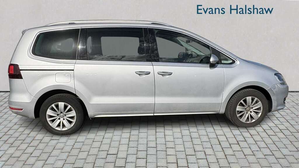 Volkswagen Sharan 1.4 Tsi Se Nav Dsg 2021 Silver #5