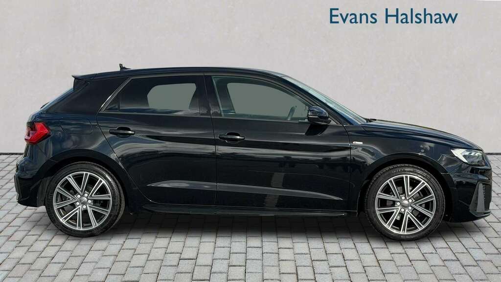 Audi A1 30 Tfsi S Line S Tronic 2020 Black #5