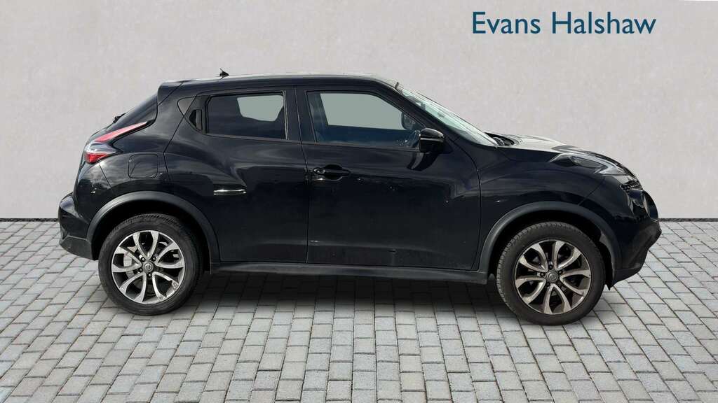 Nissan Juke 1.6 N-connecta Xtronic White #3