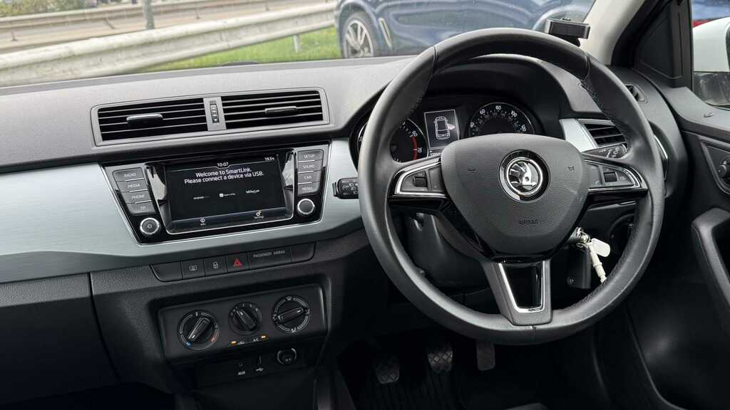 Skoda Fabia 1.0 Tsi Colour Edition Blue #8