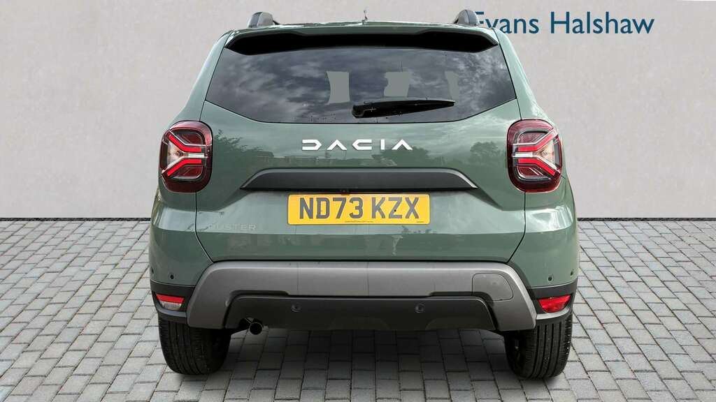 Dacia Duster 1.3 Tce 130 Journey 2023 Green #6