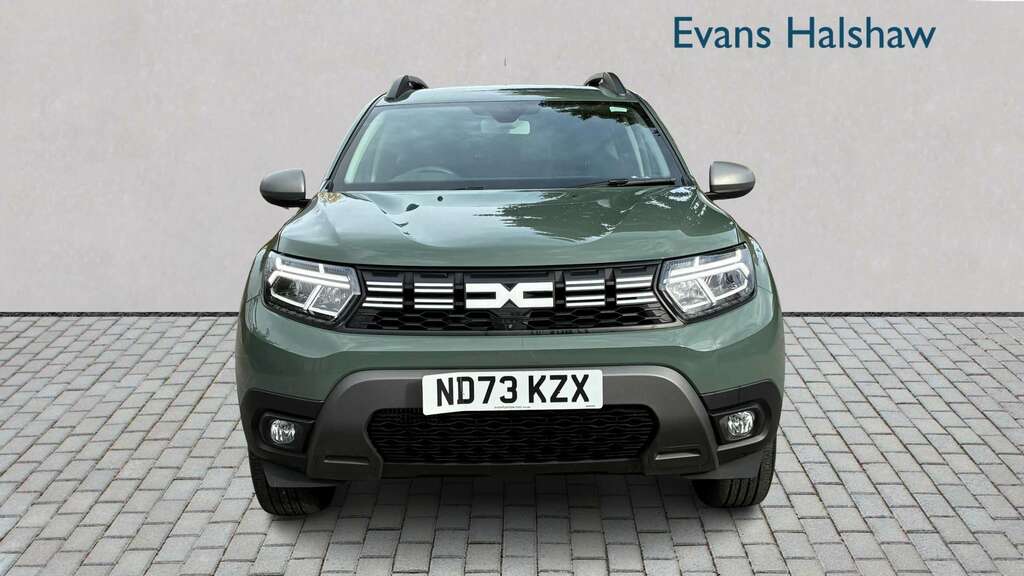 Dacia Duster 1.3 Tce 130 Journey 2023 Green #2