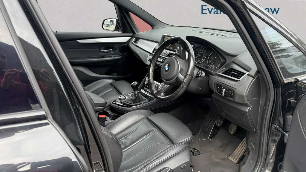 BMW 2 Series 218D M Sport 2017 Black #5