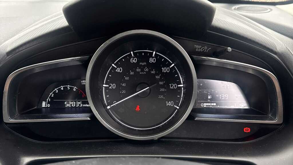 Mazda 2 1.5 Sport Nav 2018 White #5