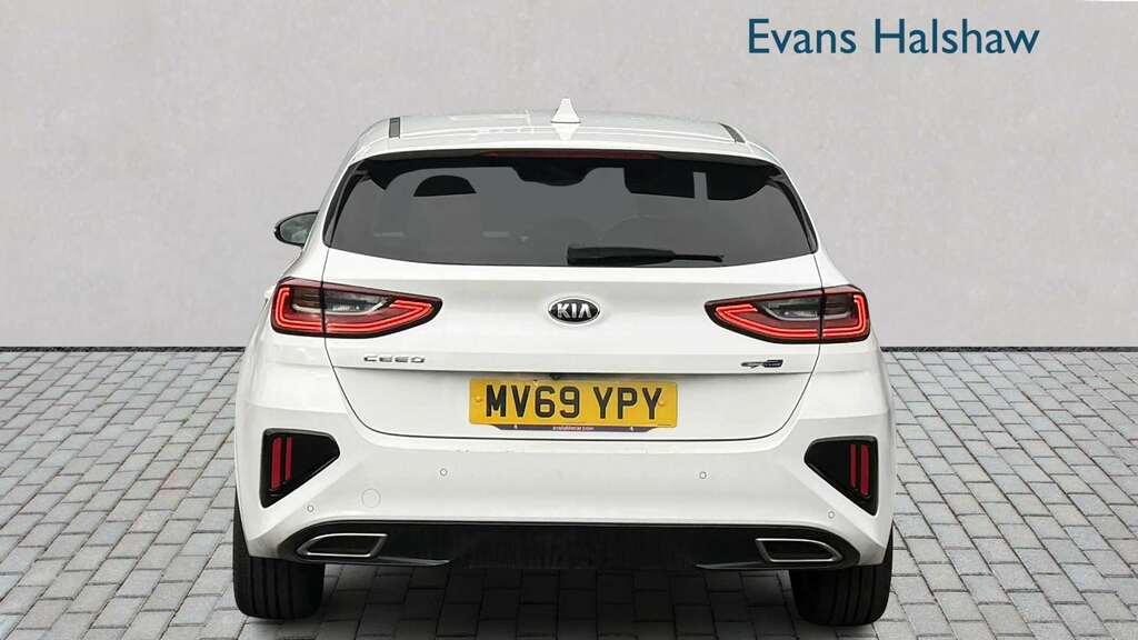 Kia Ceed 1.4T Gdi Isg Gt-line 2019 White #3