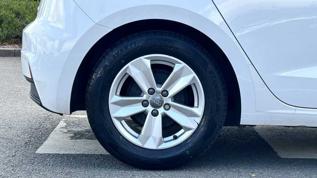 Audi A1 30 Tfsi Sport Black #7