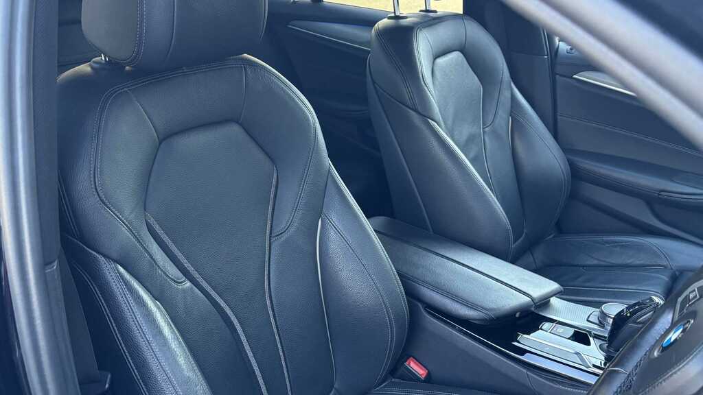 BMW 5 Series 520D M Sport Blue #11