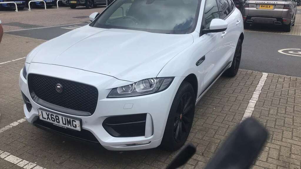 Jaguar F-Pace 2.0D R-sport Awd 2018 White