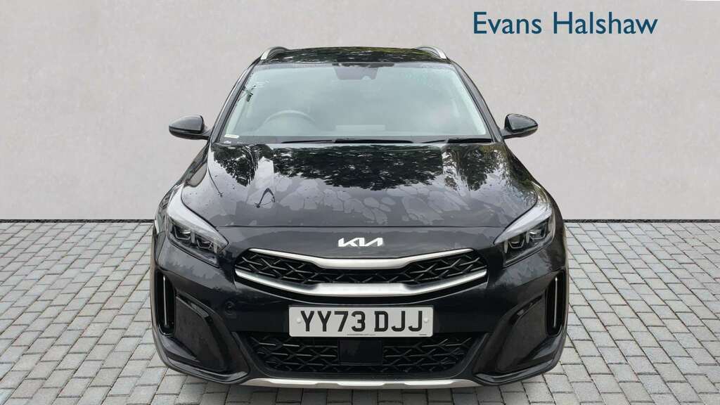 Kia Xceed 1.5T Gdi Isg 3 2023 Black #4