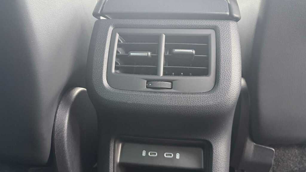 Seat Ateca 1.5 Tsi Evo Xperience Edition Suv Manua Black #16