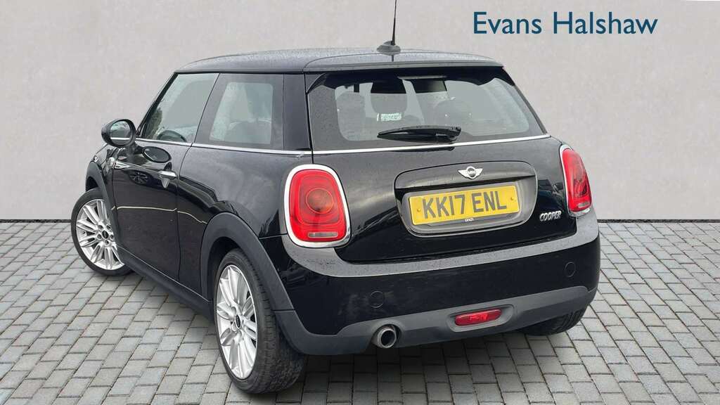 Mini Hatch 1.5 Cooper 2017 Black #2