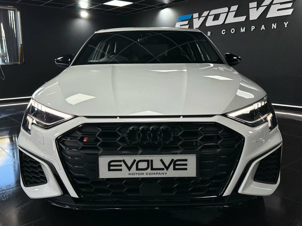 Audi S3 2L Black Edition White #4