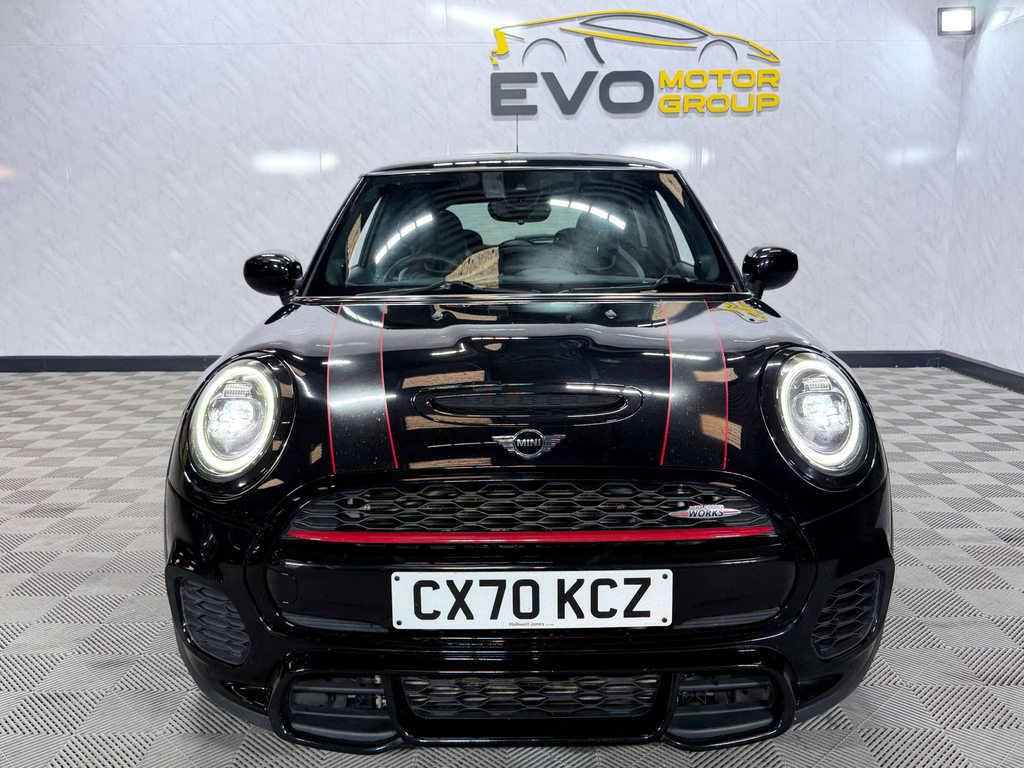 Mini Hatch John Cooper Works Black #4