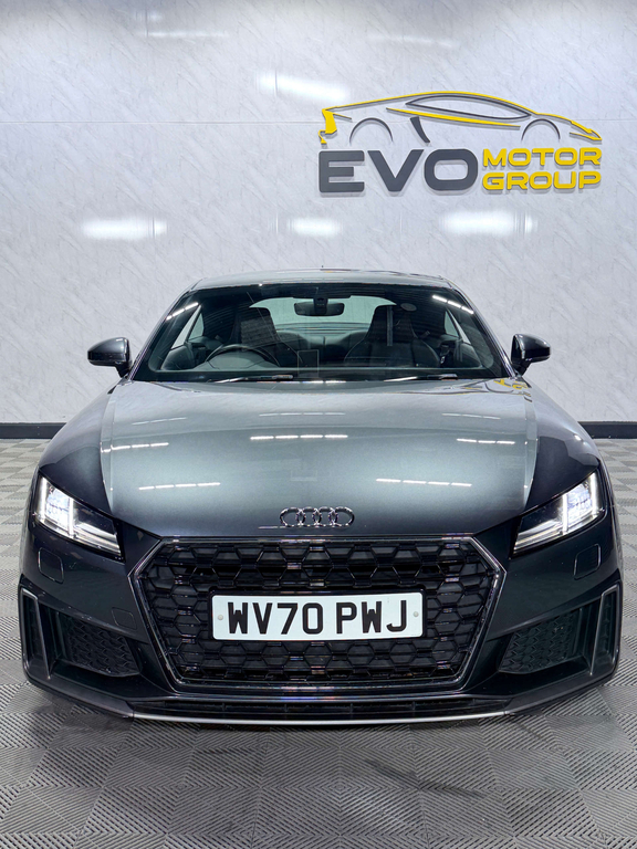 Audi TT 2L Black Edition Black #11