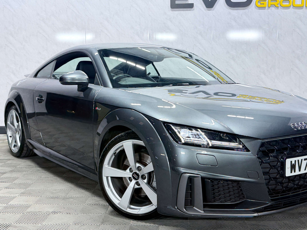 Audi TT 2L Black Edition Black #69