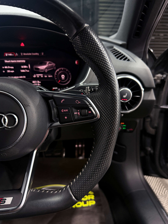 Audi TT 2L Black Edition Black #37