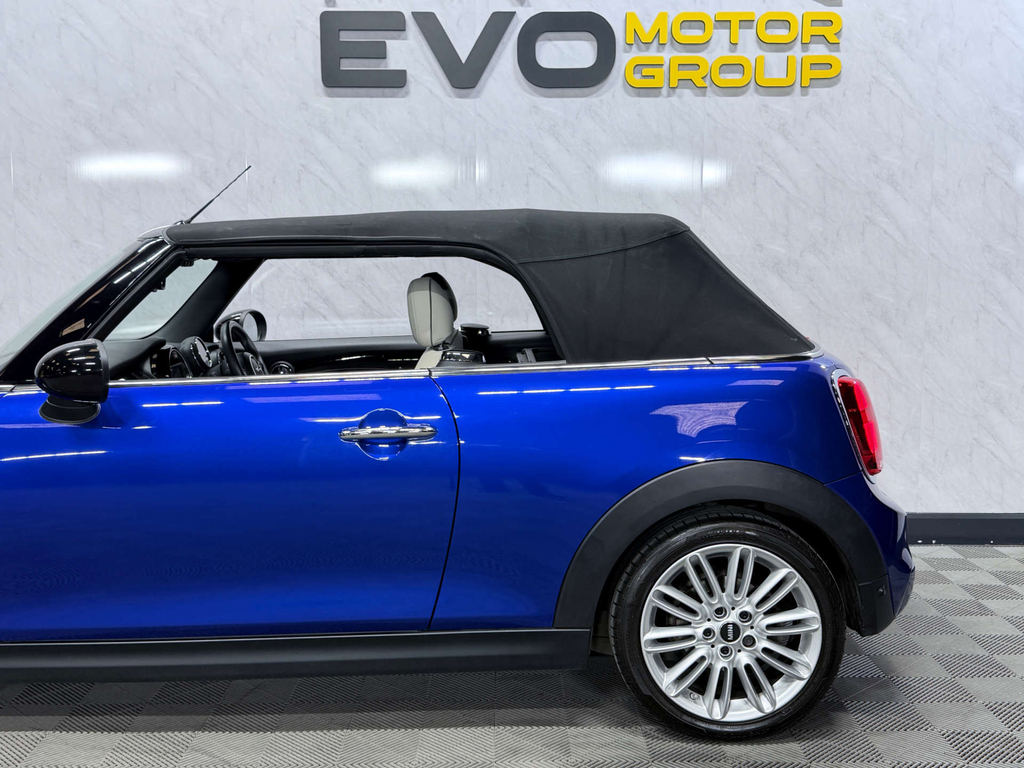 Mini Convertible 2.0 Cooper S Sport Ii  #21