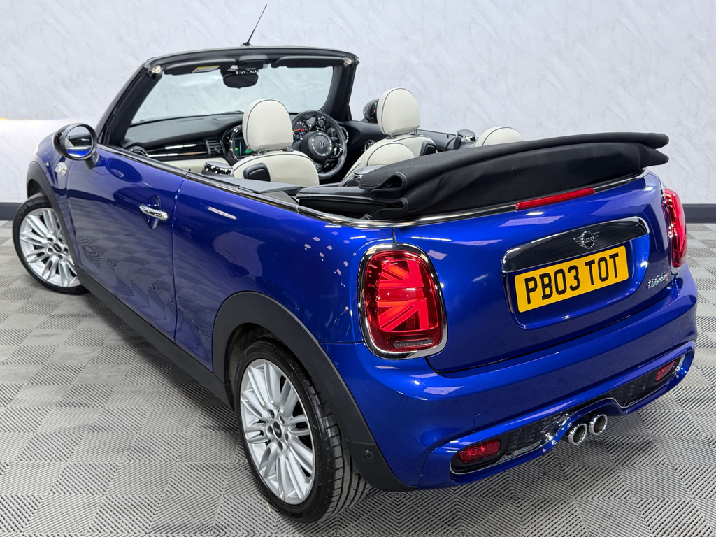 Mini Convertible 2.0 Cooper S Sport Ii  #57