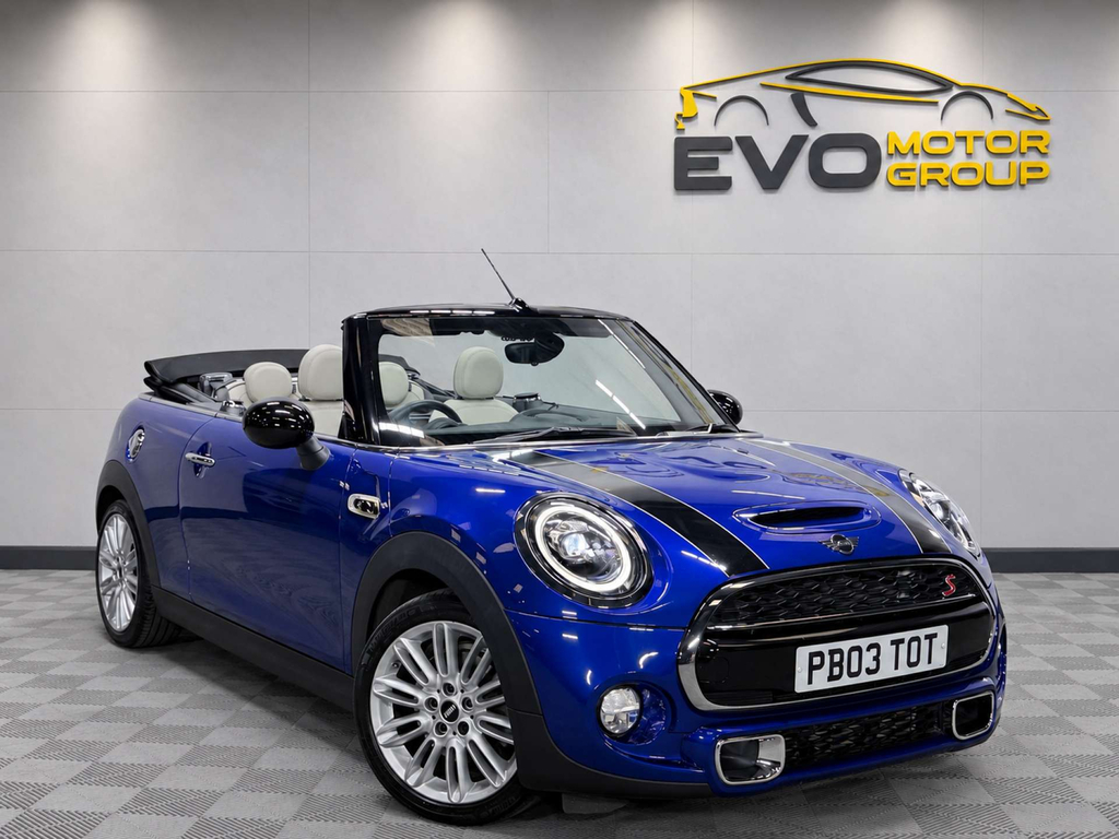 Mini Convertible 2.0 Cooper S Sport Ii  #1