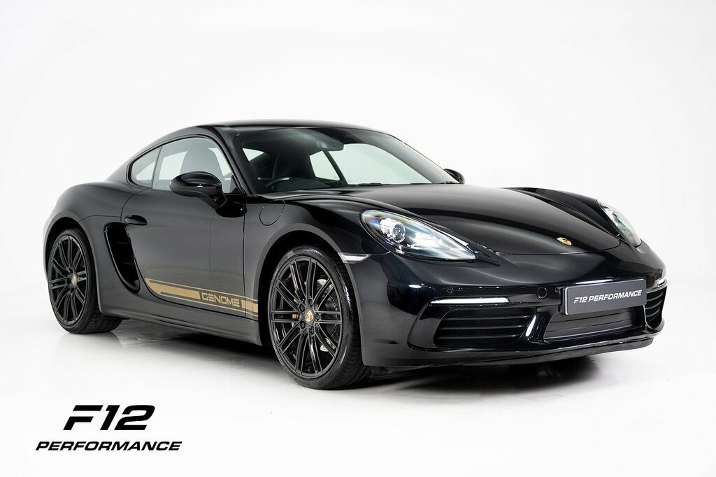 Porsche 718 Cayman T Black