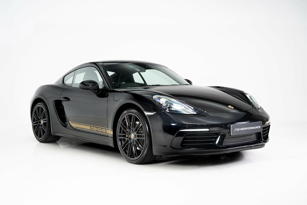 Porsche 718 Cayman T Black #5