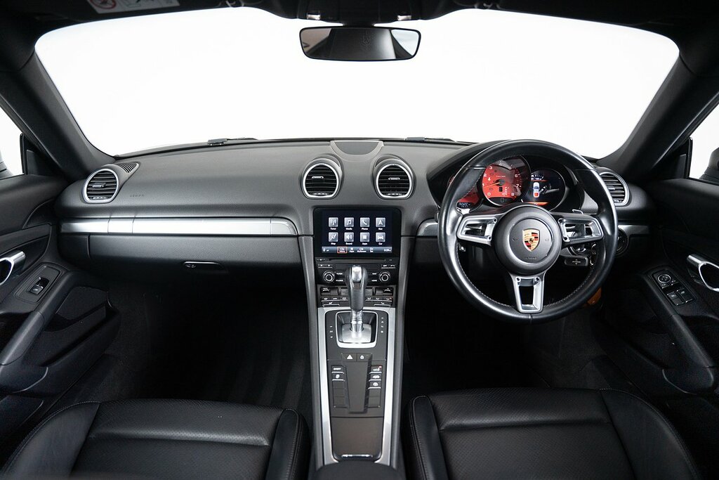 Porsche 718 Cayman T Black #3
