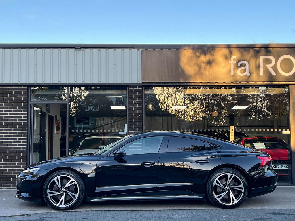 Audi E Tron GT 93.4Kwh Quattro Black #3