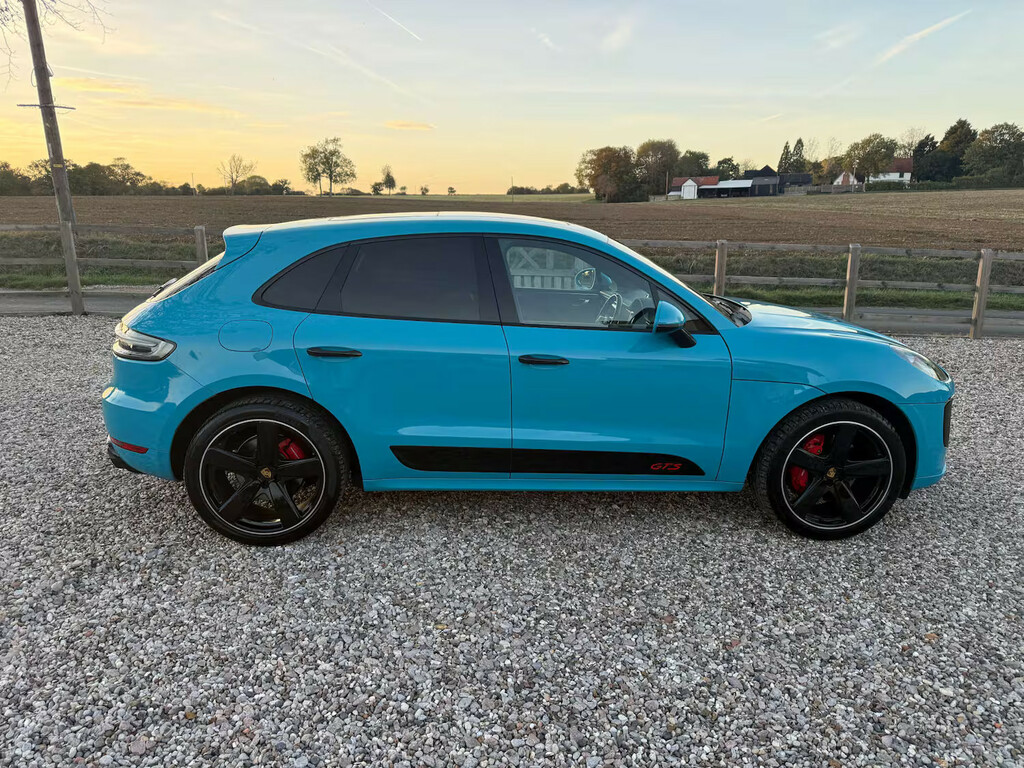 Porsche Macan Gts Pdk Estate Blue #6