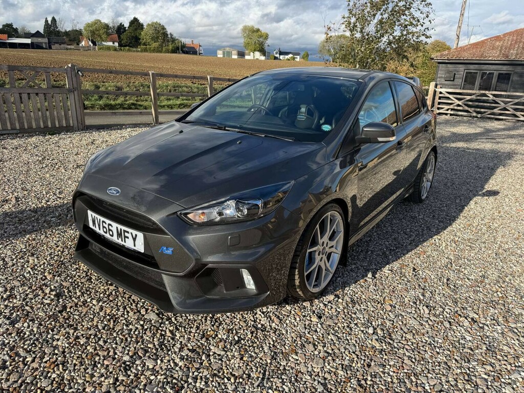 Ford Focus Rs 2.3 Ecoboost Hatchback Grey #2