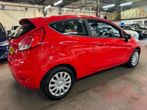 Ford Fiesta Style Red #6