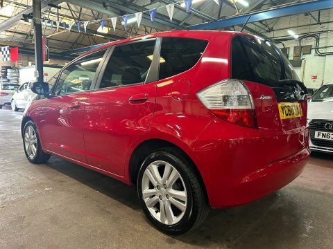 Honda Jazz I-vtec Ex Red #4