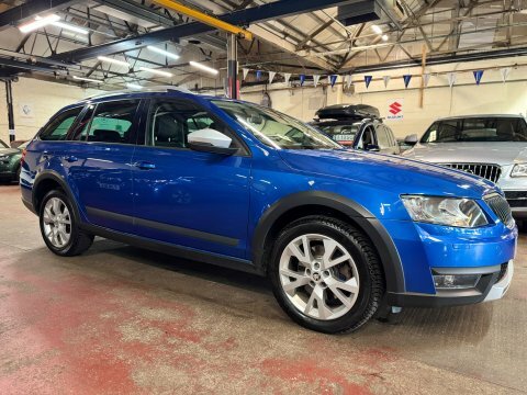 Skoda Octavia Scout Tdi Dsg Blue
