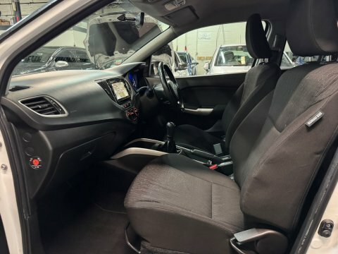 Suzuki Baleno 1.0 Boosterjet Sz5 White #16