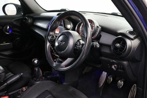 Mini Hatch 2019 69 Cooper Blue #4