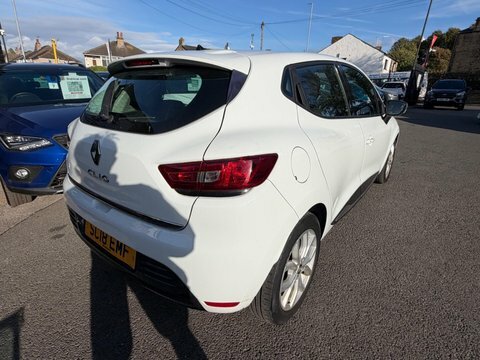 Renault Clio 2018 18 Dynamique White #4