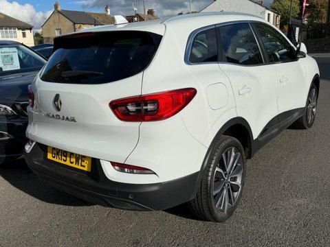 Renault Kadjar 2019 19 Iconic White #4