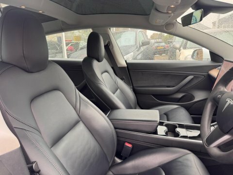 Tesla Model 3 Saloon Dual Motor Long Range 2020 Red #9