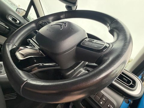 Citroen C3 Hatchback 1.2 Puretech Feel Euro 6 201767 White #13