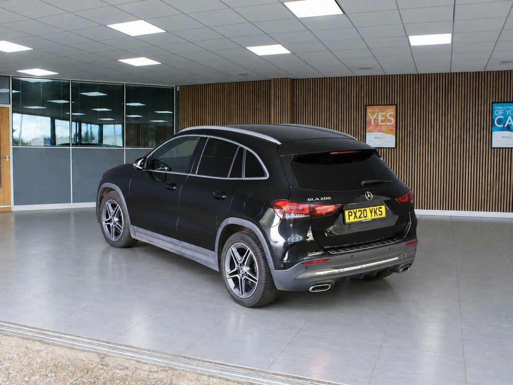 Mercedes-Benz GLA Class 1.3L Amg Line Black #3