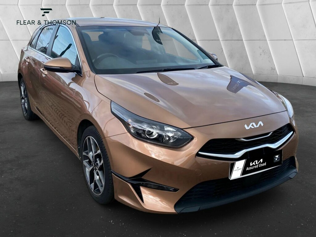Kia Ceed 1.5 T-gdi 3 Euro 6 Ss Brown