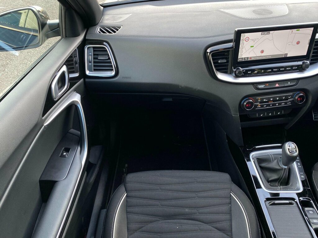 Kia Ceed 1.0 T-gdi Mhev Gt-line Suv Hybrid Manua Black #6