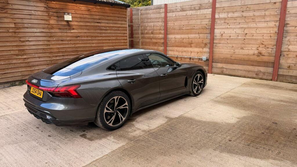 Audi E Tron GT 93.4Kwh Quattro Grey #2
