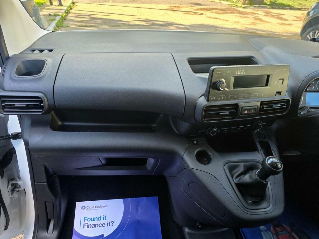 Vauxhall Combo L2h1 2300 Sportive Lwb Grey #18