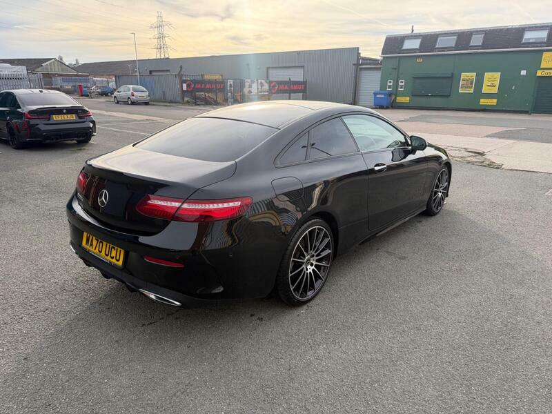 Mercedes-Benz E Class 2.0-E220d-amg-line-night-edition-premium-plus-co WA70UCU Black #3