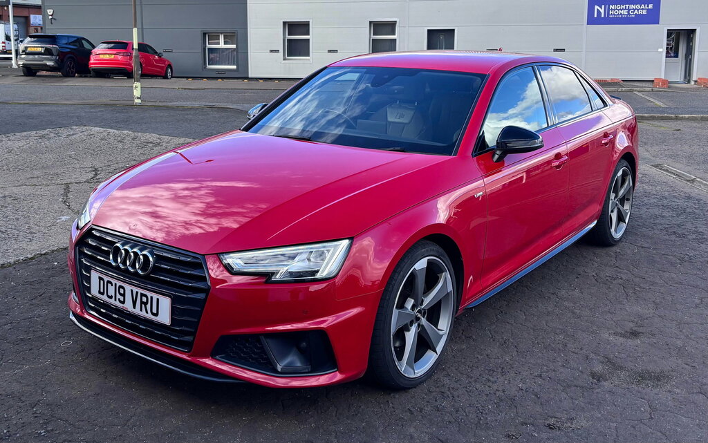 Audi A4 2.0 Tfsi 35 Black Edition Saloon Red #5