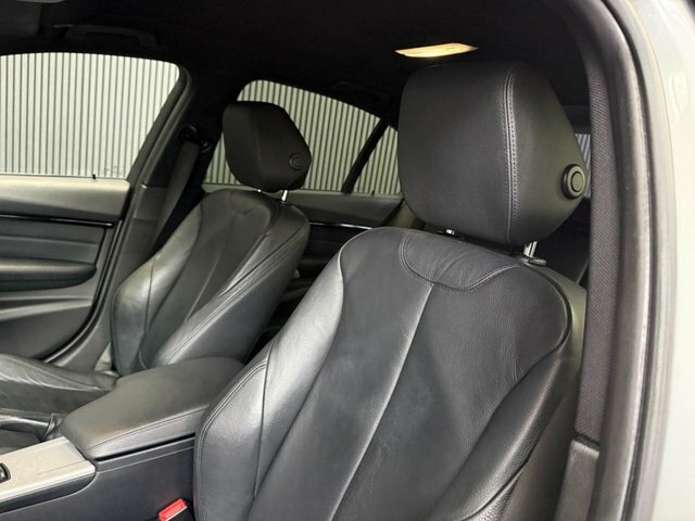 BMW 3 Series 2L M Sport Black #38