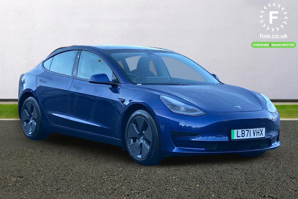 Tesla Model 3 Standard Plus Blue